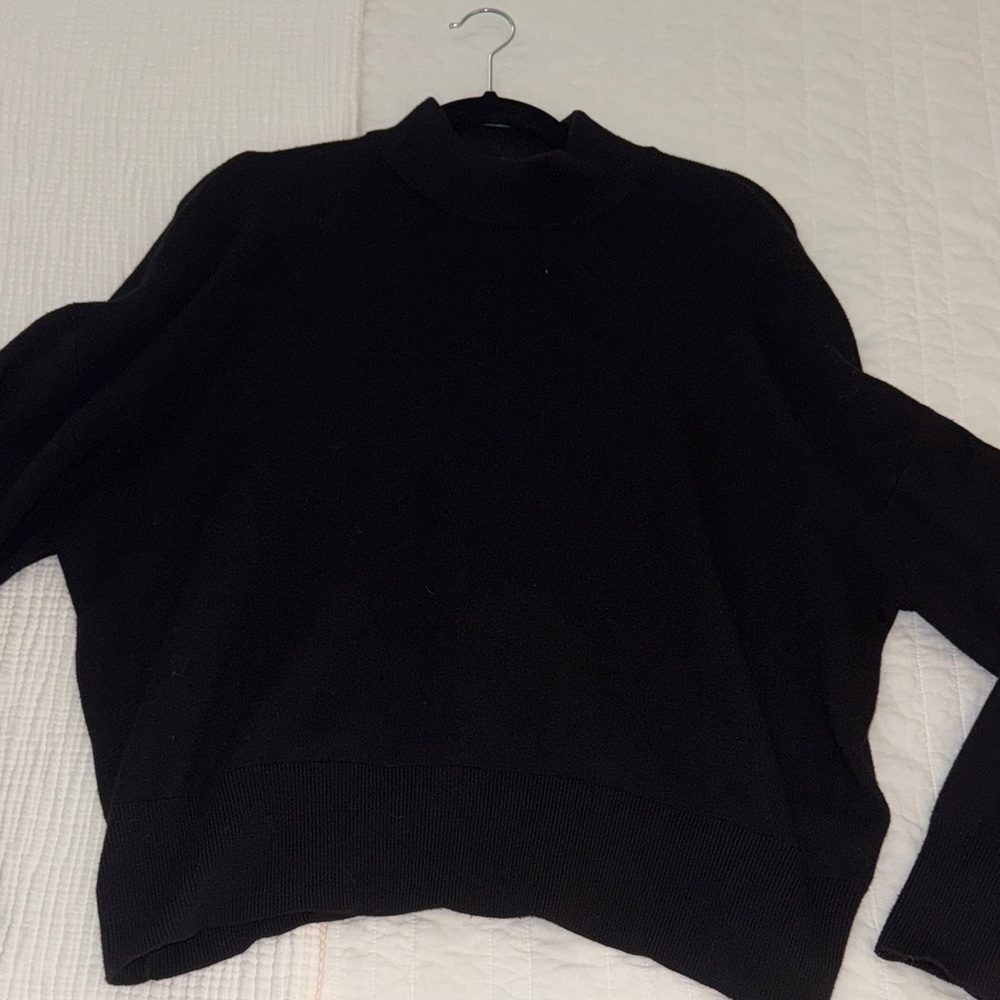 H&M Mockneck Sweater